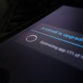 Android 4.2 yangilanishi.  Android versiyasini yangilash mumkinmi va arziydimi?  Androidni avtomatik yangilash